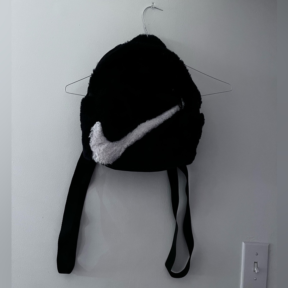 nike backpack fur edition